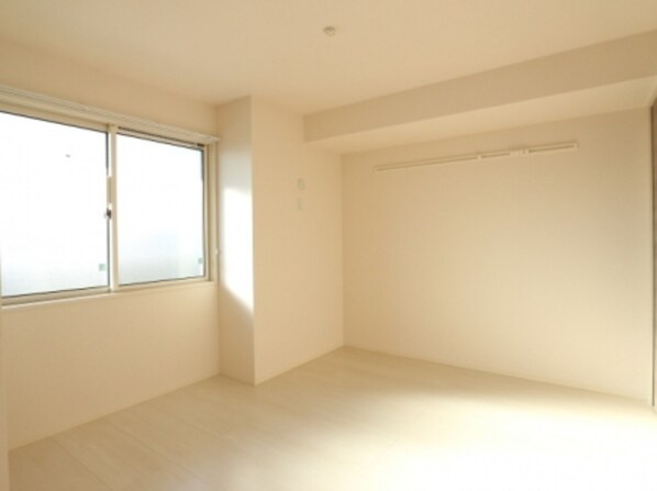 ルアナ林間の物件内観写真